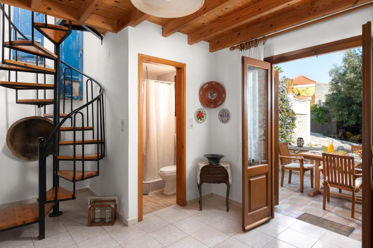 Little Karafillias Chalki House Chalki Town Exterior foto